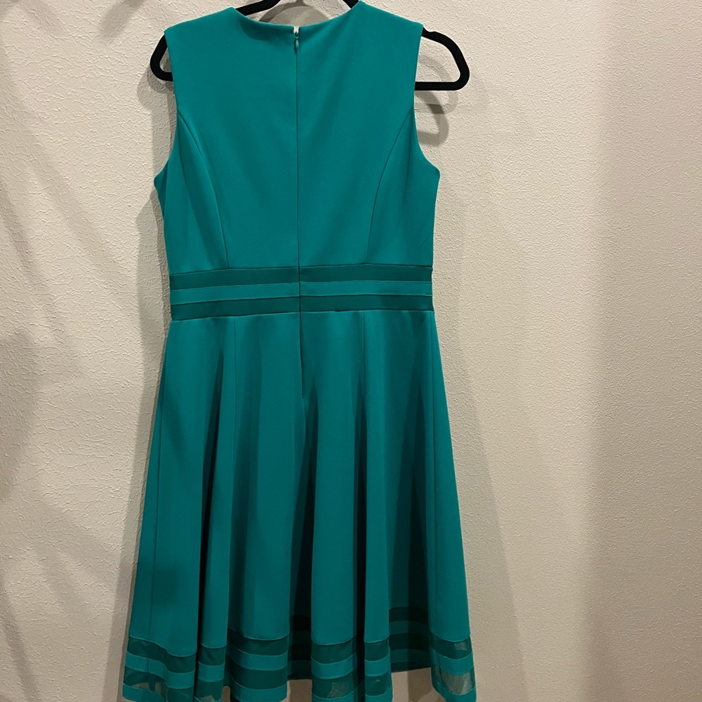 Green dress with 2 mesh trips